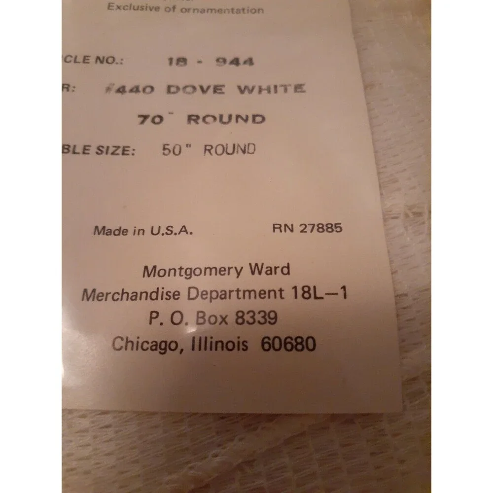 Vtg Montgomery Ward Fabric Tablecloth 440 Dove White 70
